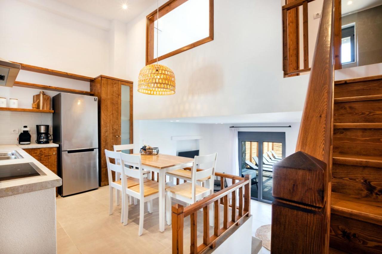 Cato Agro 5, Seafront Villa With Private Pool Кипос-Афиарти Экстерьер фото