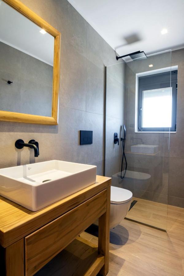 Cato Agro 5, Seafront Villa With Private Pool Кипос-Афиарти Экстерьер фото